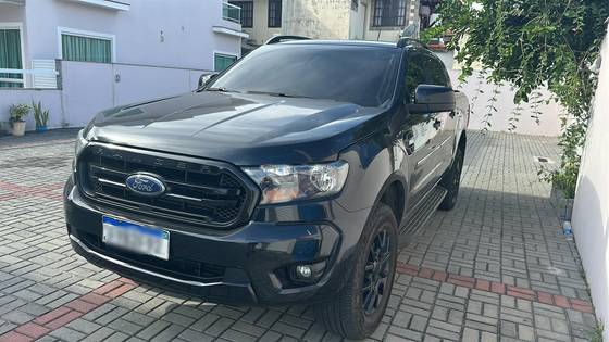 FORD RANGER 2.2 BLACK 4X2 CD 16V DIESEL 4P AUTOMÁTICO